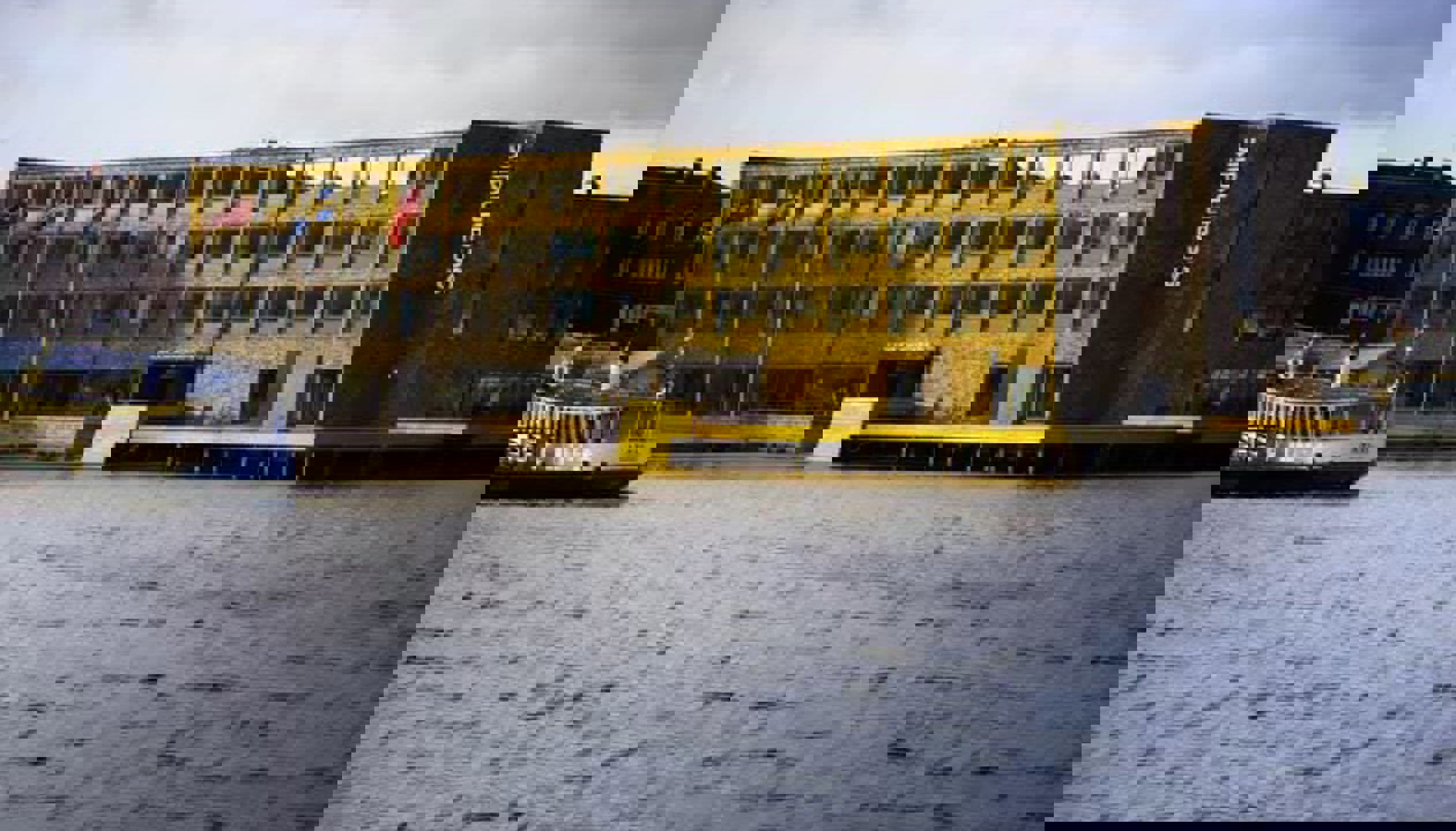 476618227 556746716792007 6947942358156174263 N